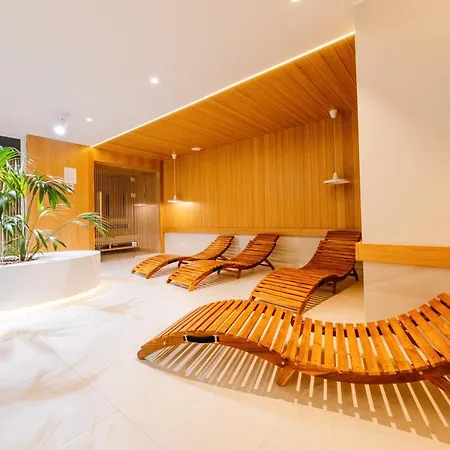Blueapart Hotelowe Nexo Apartment *